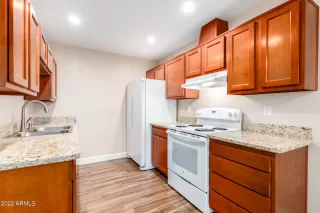 Photo #5: 6360813 Listing