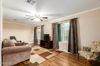 Photo #6: 6360813 Listing