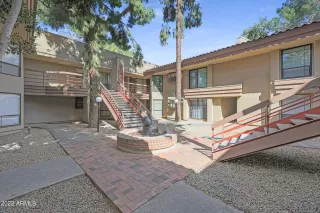 Photo #5: 6360953 Listing 