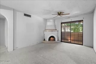 Photo #4: 6361004 Listing 