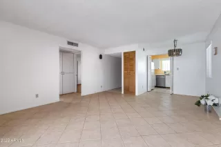 Photo #1: 6361123 Listing 