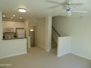 Photo #3: 6361177 Listing