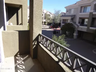 Photo #6: 6361177 Listing