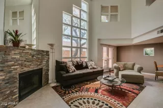 Photo #3: 6361180 Listing