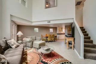 Photo #4: 6361180 Listing