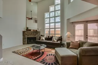 Photo #5: 6361180 Listing