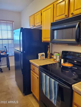 Photo #5: 6361278 Listing