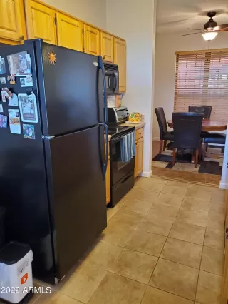 Photo #6: 6361278 Listing