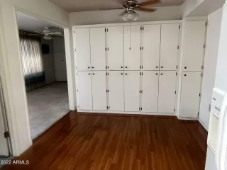 Photo #2: 6361286 Listing