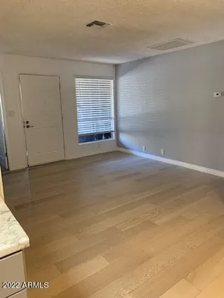 Photo #4: 6361296 Listing 