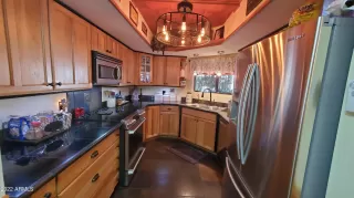 Photo #1: 6361324 Listing