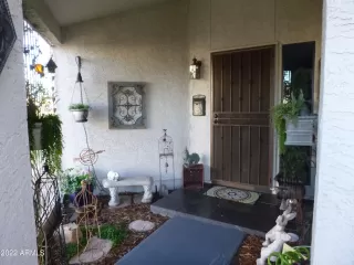 Photo #6: 6361324 Listing