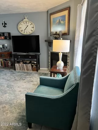 Photo #5: 6361389 Listing 