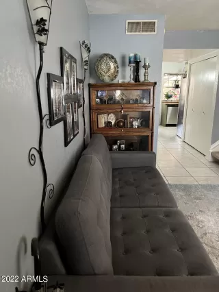 Photo #6: 6361389 Listing 