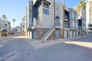 Photo #1: 6361430 Listing