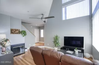 Photo #5: 6361430 Listing