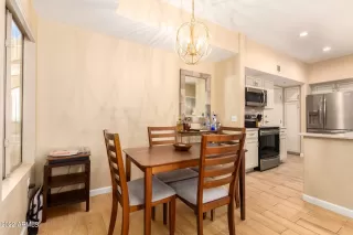 Photo #4: 6361566 Listing 