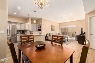 Photo #5: 6361566 Listing 