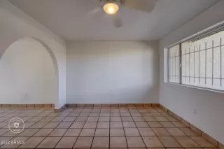 Photo #2: 6361716 Listing