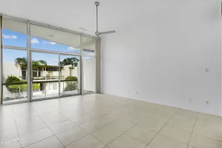 Photo #3: 6361758 Listing 