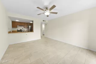 Photo #2: 6361852 Listing 