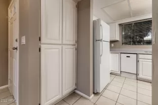 Photo #2: 6362053 Listing