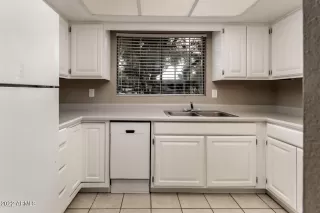 Photo #3: 6362053 Listing