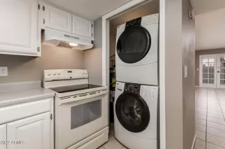 Photo #6: 6362053 Listing