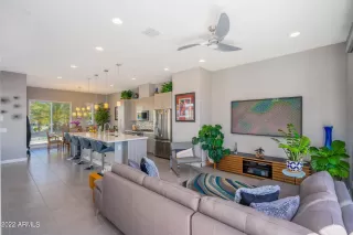 Photo #4: 6362095 Listing