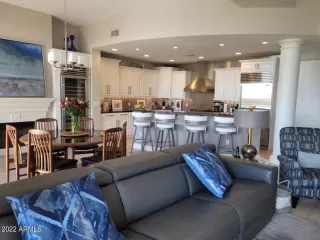 Photo #4: 6362176 Listing 