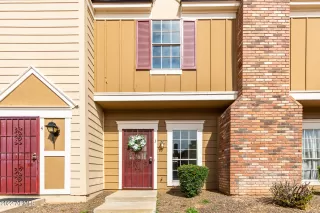 Photo #1: 6362202 Listing