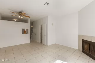 Photo #4: 6362202 Listing