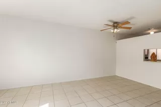 Photo #5: 6362202 Listing