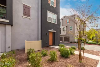 Photo #1: 6362208 Listing