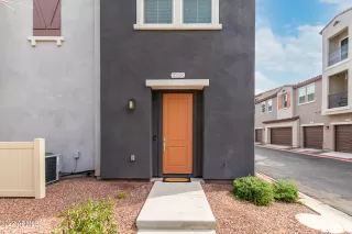 Photo #2: 6362208 Listing