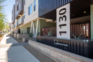 Photo #1: 6362213 Listing 