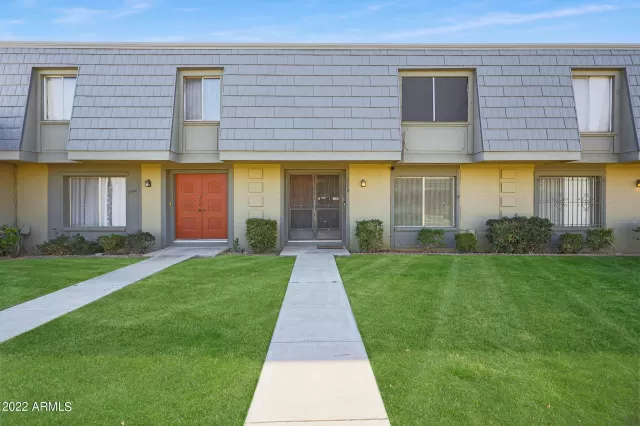 MLS: 6362318 Condo For Sale