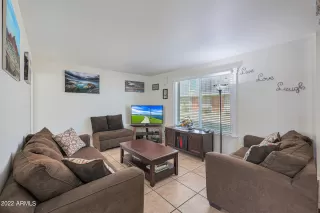 Photo #2: 6362318 Listing 