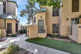 Photo #2: 6362405 Listing