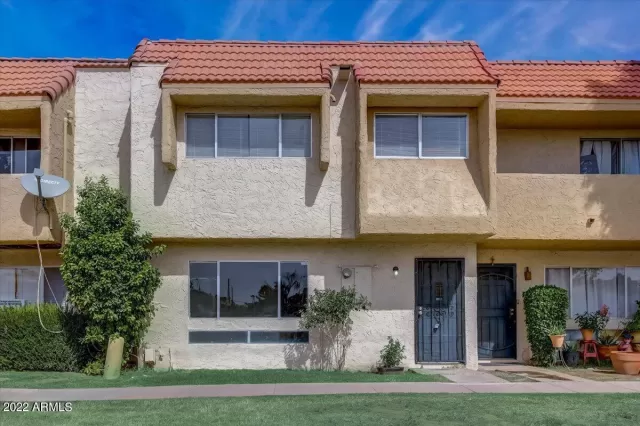 MLS: 6362468 Condo For Sale