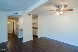 Photo #4: 6362571 Listing 