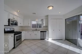 Photo #3: 6362611 Listing