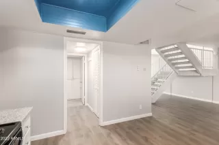 Photo #4: 6362698 Listing