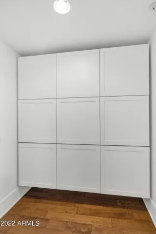 Photo #6: 6363142 Listing