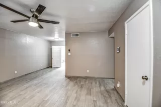 Photo #4: 6363156 Listing
