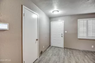 Photo #5: 6363156 Listing