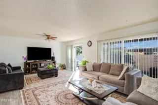 Photo #3: 6363278 Listing