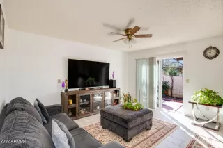 Photo #4: 6363278 Listing