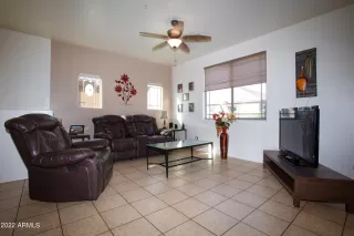 Photo #4: 6363426 Listing