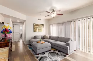 Photo #4: 6363522 Listing